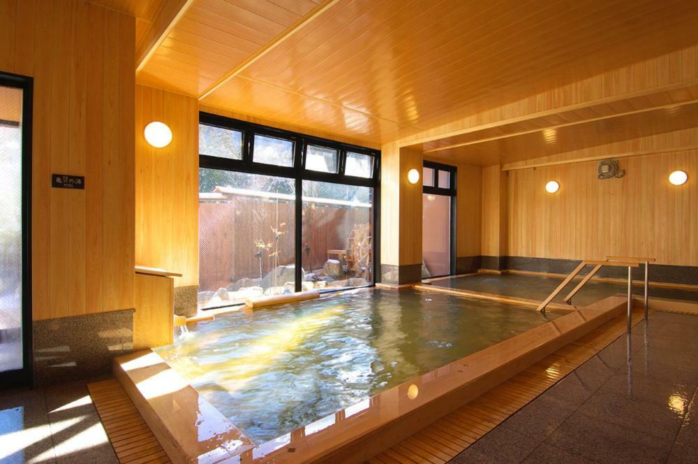 Hotakasou Club Vandrarhem Takayama  Exteriör bild